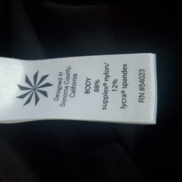 Athleta Women’s black leggings - Picture 6 of 10